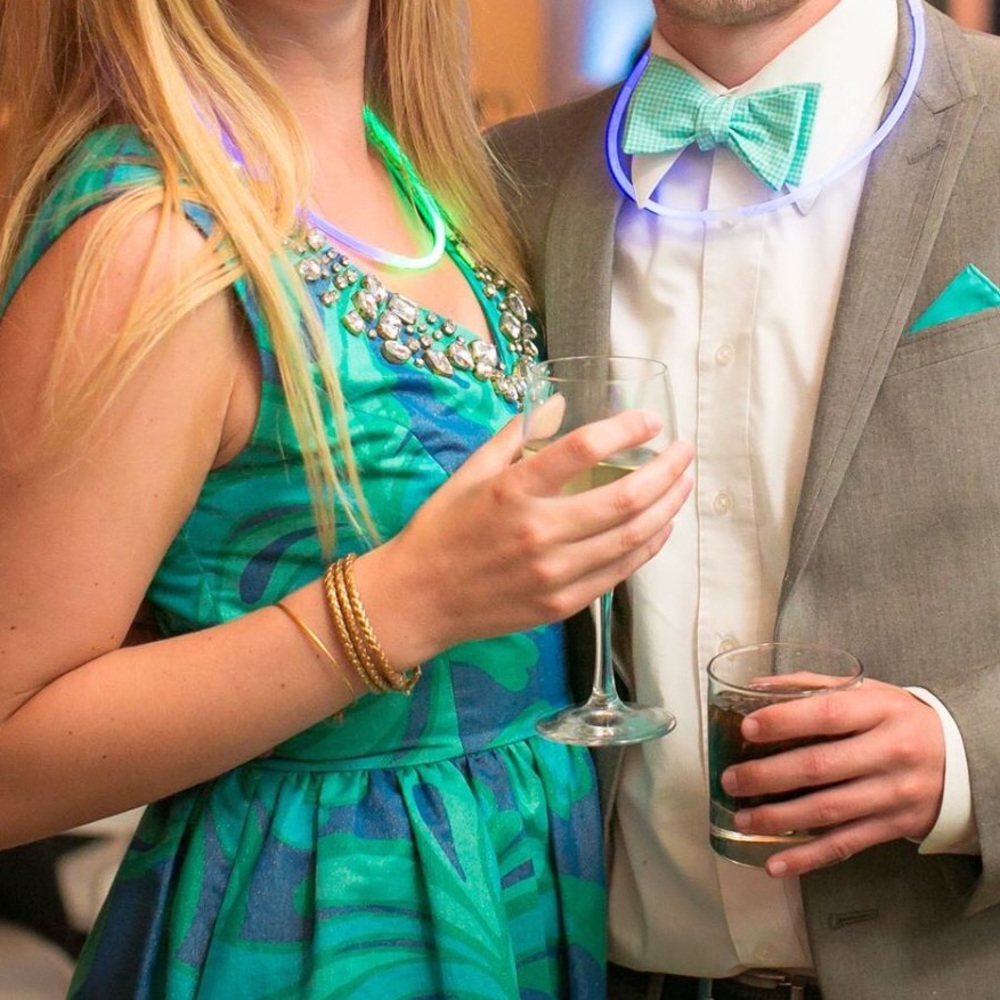 Lilly Pulitzer V Neck Dress with pockets!